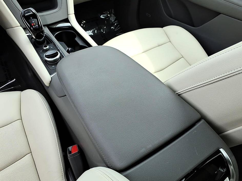 Used 2024 Cadillac XT6 Premium Luxury w/ LPO, Floor Liner Package AWD/4WD image 27