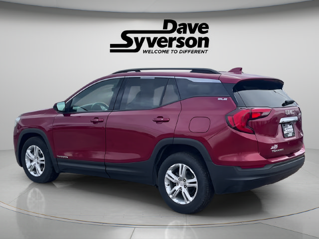 Used 2019 GMC Terrain SLE w/ Driver Convenience Package FWD image 3
