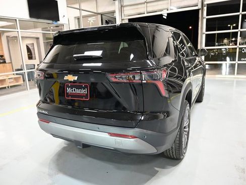 New 2026 Chevrolet Equinox LT w/ Convenience Package II image 5
