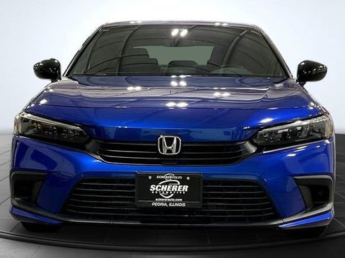 Used 2024 Honda Civic Sport image 3
