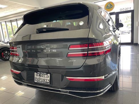 Used 2025 Genesis GV80 2.5T Advanced AWD/4WD image 18