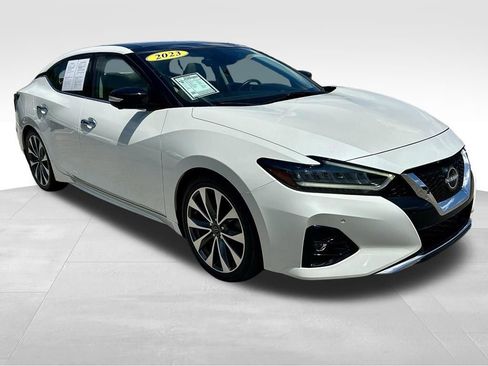 Certified 2023 Nissan Maxima Platinum w/ Sport Mat Group FWD image 3
