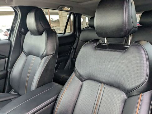 Used 2025 MAZDA CX-50 AWD 2.5 Hybrid w/ Premium Pkg image 16