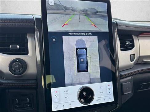 Used 2023 Ford Expedition Timberline image 16