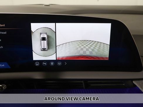 Used 2026 Cadillac Optiq Sport 1 w/ LPO, Floor Liner Package AWD/4WD image 7