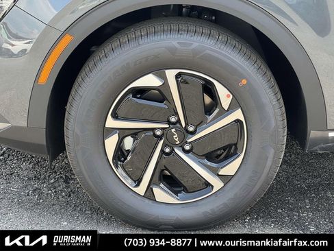 New 2025 Kia Sportage LX image 27