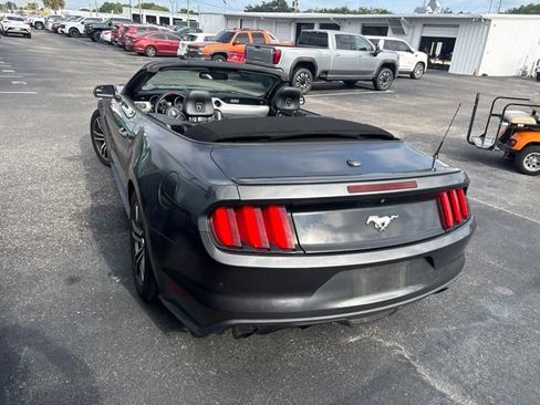 Used 2017 Ford Mustang Premium RWD image 7