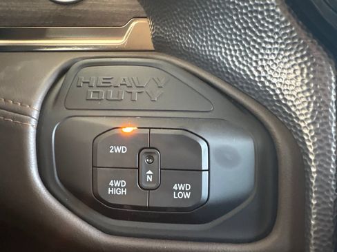New 2027 RAM 2500 Limited AWD/4WD image 32
