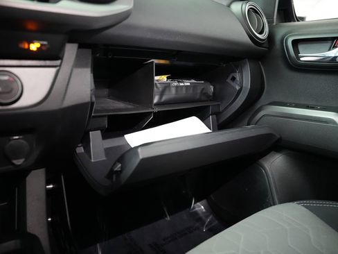 Used 2022 Toyota Tacoma TRD Sport w/ Technology Package image 46