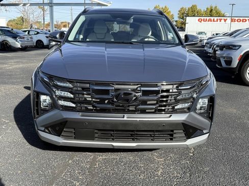 Used 2025 Hyundai Tucson Limited image 3