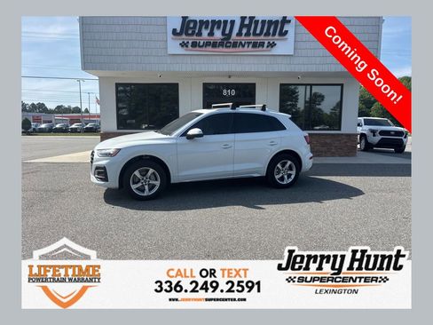 Used 2023 Audi Q5 2.0T Premium w/ Convenience Package AWD/4WD image 1