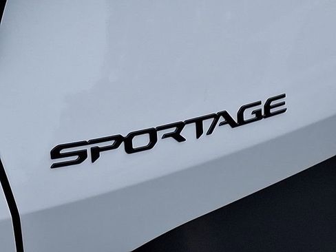 New 2026 Kia Sportage X-Line w/ X-Line Technology Package image 25