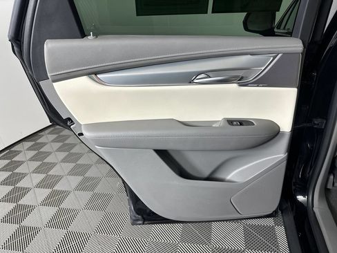 Used 2025 Cadillac XT5 Premium Luxury FWD image 22