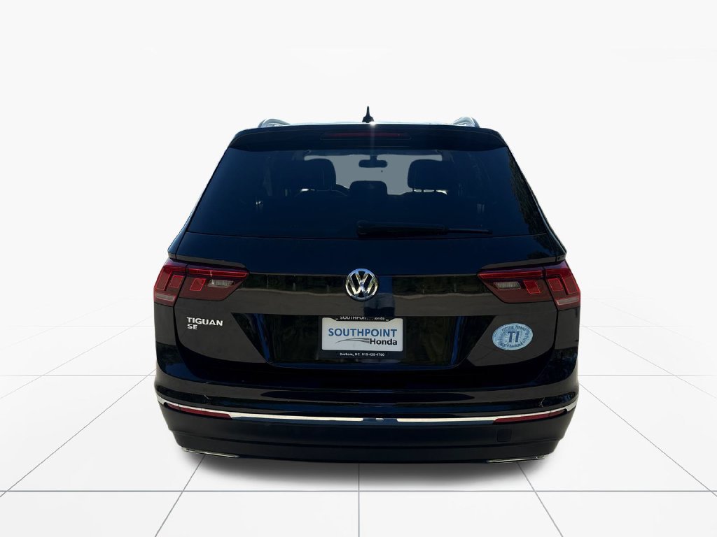 Used 2021 Volkswagen Tiguan SE FWD image 7