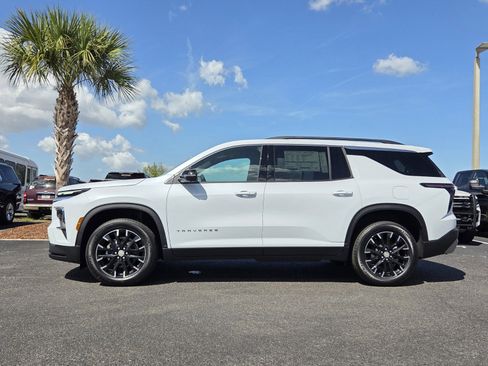 New 2026 Chevrolet Traverse LT w/ Sun and Wheel Package image 3