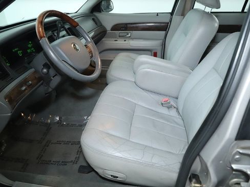 Used 2005 Mercury Grand Marquis LS image 22