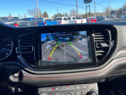 Used 2024 Dodge Durango GT image 27