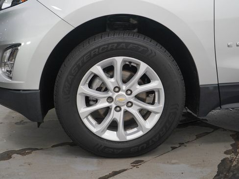 Used 2021 Chevrolet Equinox LT AWD/4WD image 27
