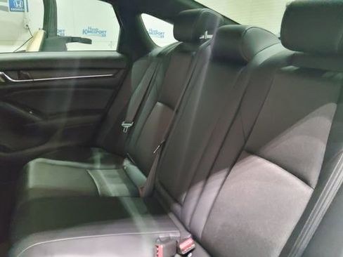 Used 2022 Honda Accord Sport image 14