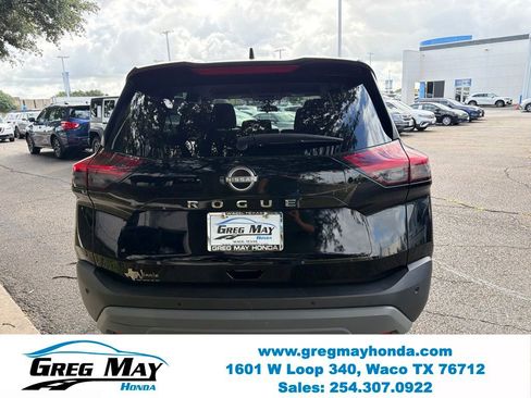 Used 2023 Nissan Rogue S FWD image 4