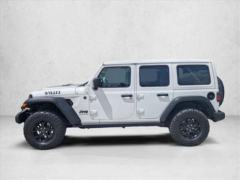 Used 2024 Jeep Wrangler Unlimited Sport AWD/4WD image 9