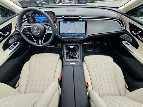 New 2026 Mercedes-Benz E 450 4MATIC Sedan image 25