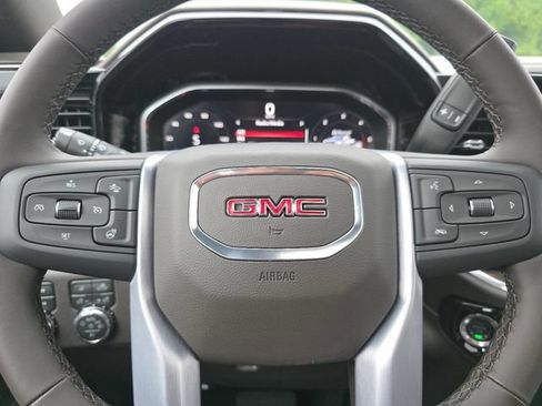 New 2026 GMC Sierra 2500 SLT w/ SLT Premium Package AWD/4WD image 32