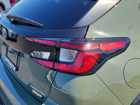 Used 2024 Subaru Crosstrek 2.5i Sport AWD/4WD image 11
