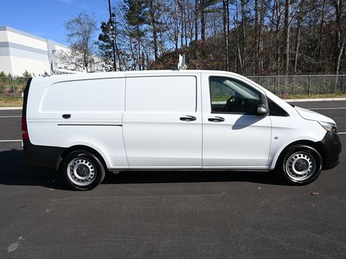 Used 2021 Mercedes-Benz Metris w/ Premium Safety Package image 23