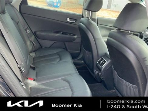 Used 2017 Kia Optima EX w/ Technology Package image 12
