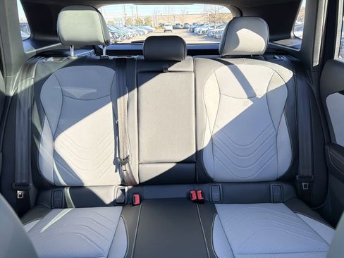 New 2026 Volkswagen Tiguan SE R-Line image 31