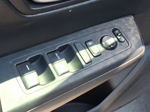 Used 2025 Honda CR-V EX image 14