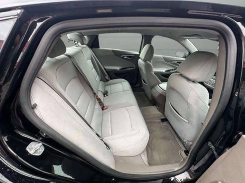 Used 2019 Chevrolet Malibu LS image 29
