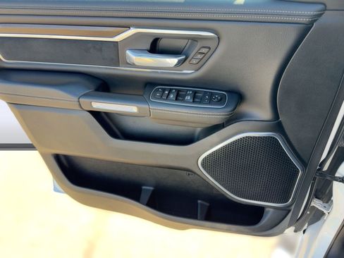 Used 2021 RAM 1500 Laramie RWD image 11