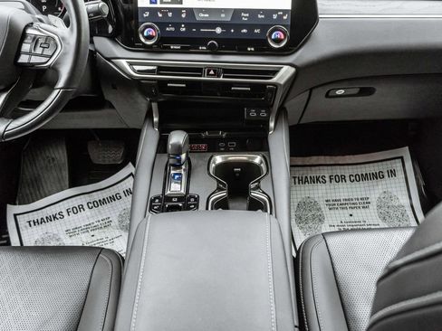 Used 2024 Lexus RX 350 AWD image 11