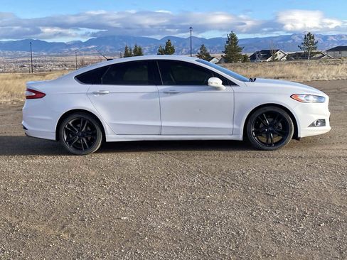 Used 2016 Ford Fusion SE image 21