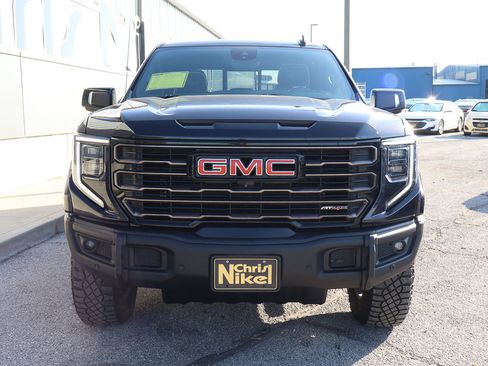 Used 2023 GMC Sierra 1500 AT4X w/ AT4X AEV Edition image 2