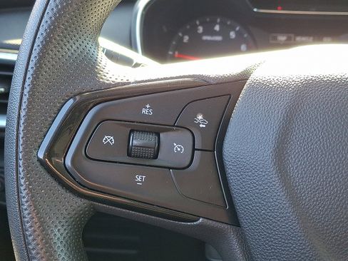 Used 2023 Chevrolet TrailBlazer LT w/ Convenience Package image 20