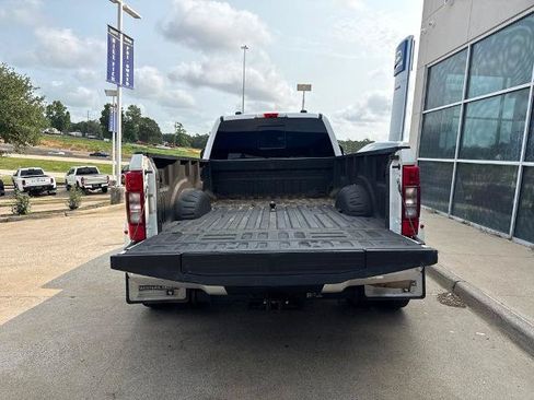 Certified 2022 Ford F350 Lariat w/ Lariat Ultimate Package AWD/4WD image 7