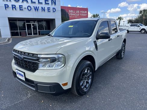 Used 2024 Ford Maverick XLT image 2