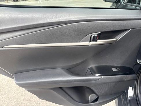 Used 2025 Toyota Camry LE FWD image 20