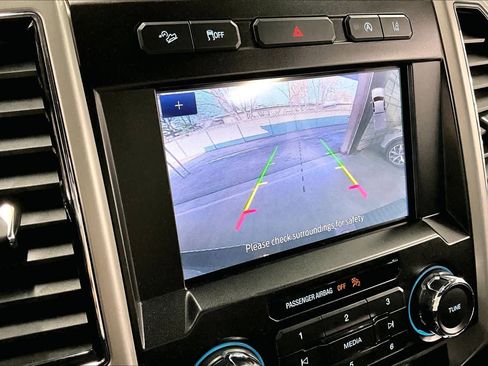 Used 2020 Ford F150 Lariat image 24