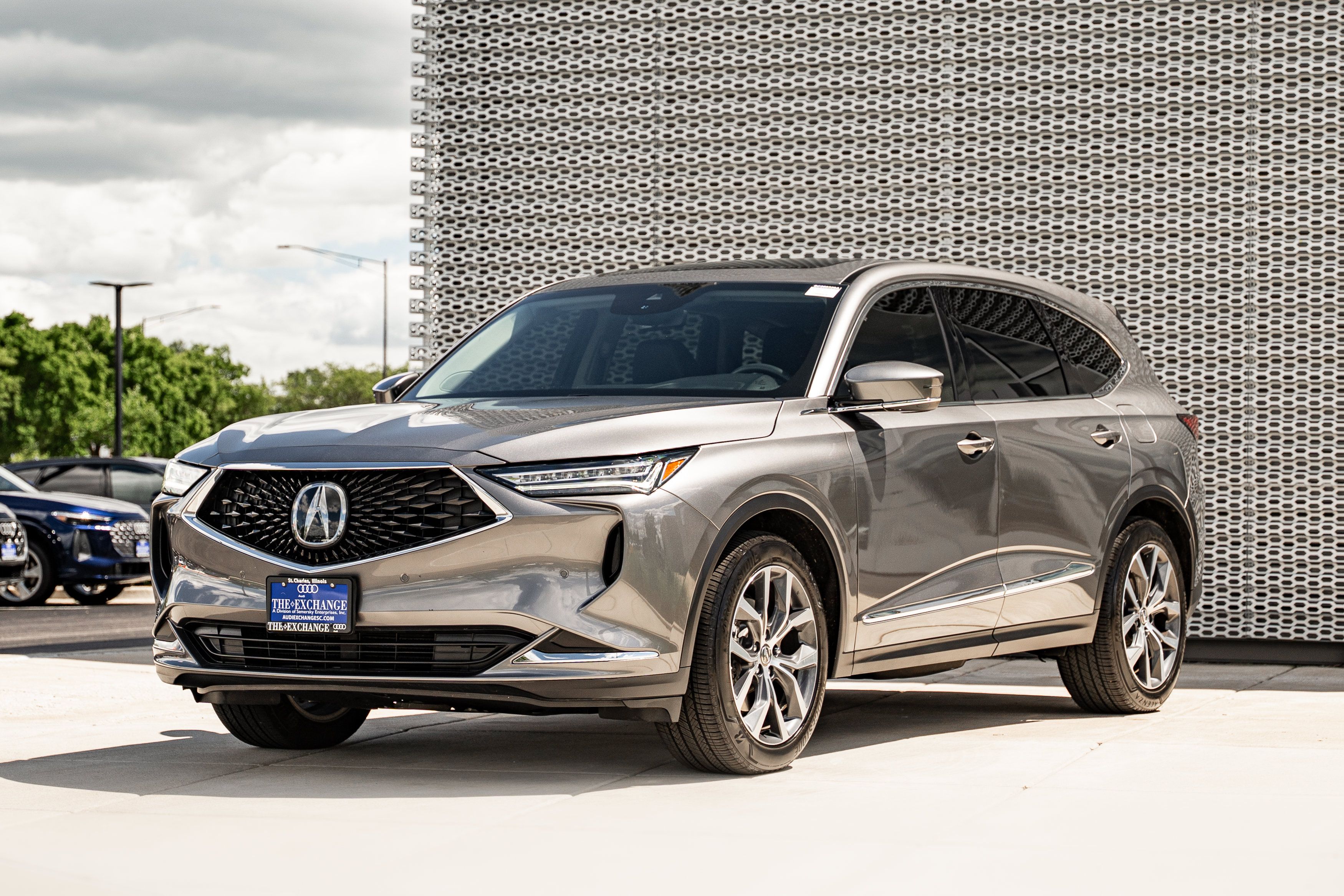 Used 2024 Acura MDX w/ Technology Package AWD/4WD image 7