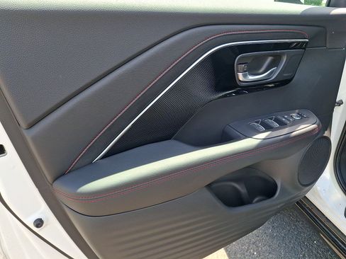 Certified 2025 Acura ADX A-Spec AWD/4WD image 12