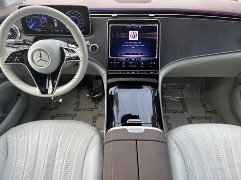 Certified 2023 Mercedes-Benz EQS 450+ SUV image 15