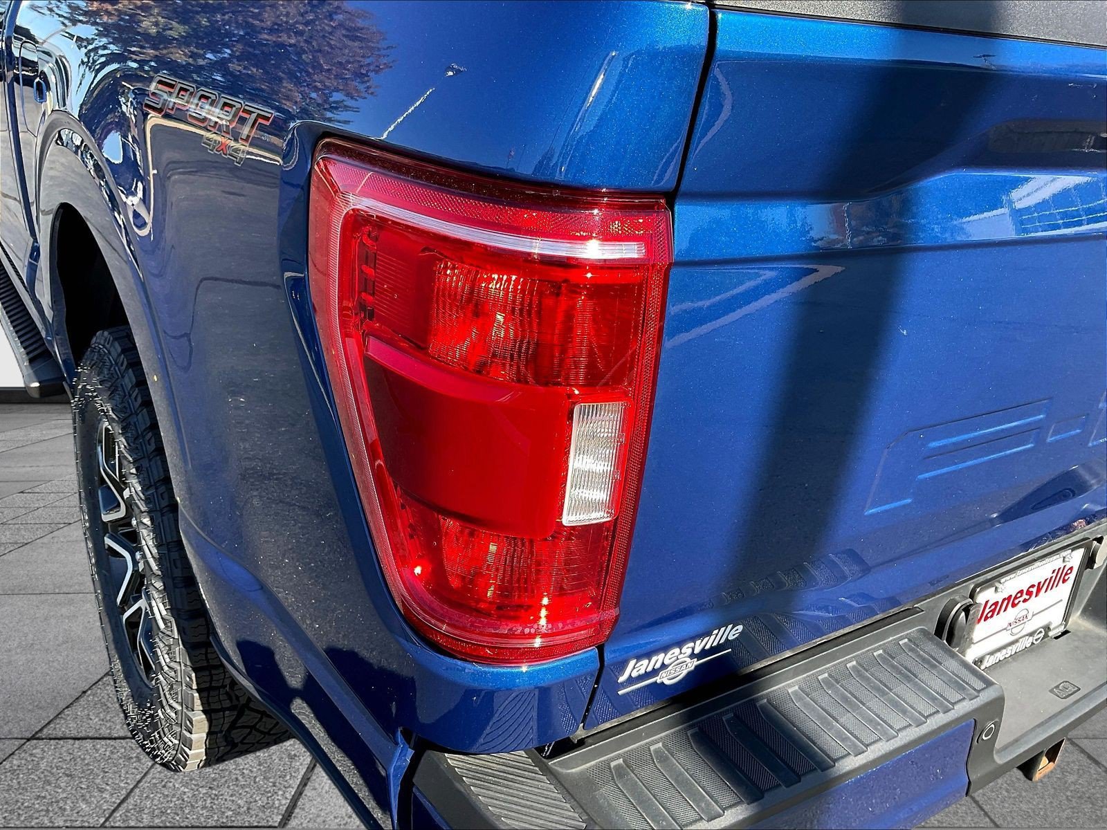 Used 2023 Ford F150 XLT w/ Equipment Group 302A High AWD/4WD image 27