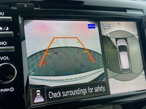 Used 2023 Nissan Murano SL w/ Cargo Package image 22