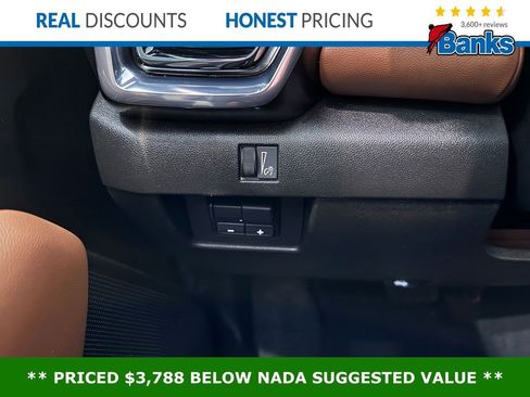 Certified 2024 GMC Canyon AT4 image 24