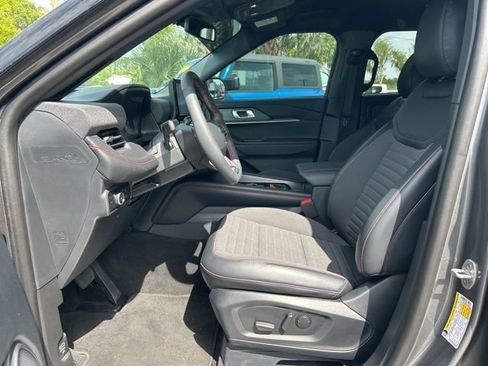 Certified 2026 Ford Explorer ST-Line w/ ST-Line Street Pack RWD image 11