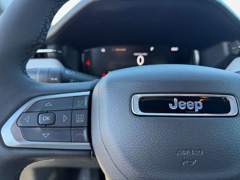 New 2026 Jeep Compass Limited w/ Sun, Sound & Navigation Group image 25